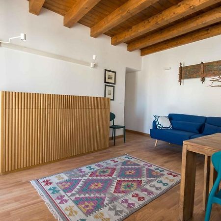 Cassaro Apartment Con Terrazza By Wonderful Italy Palermo Bagian luar foto