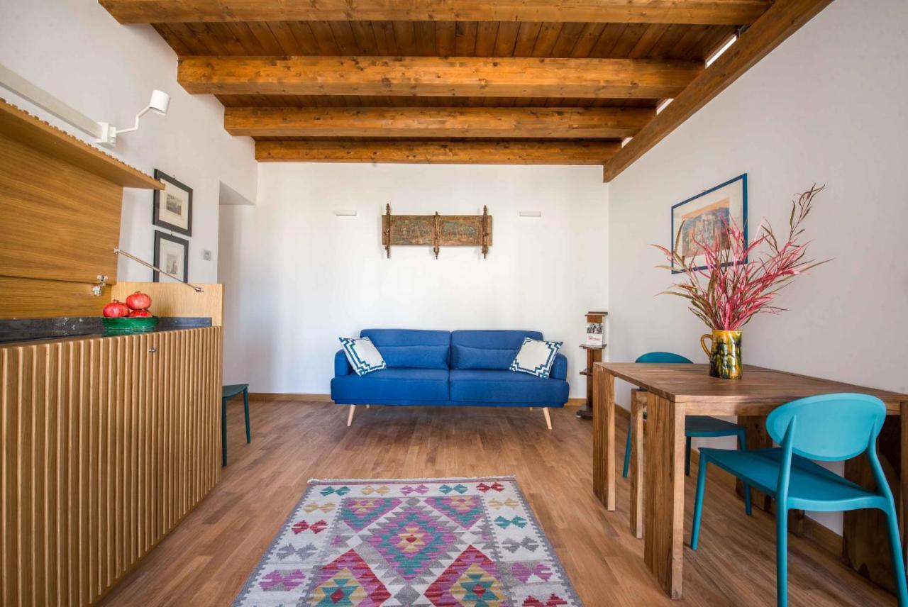 Cassaro Apartment Con Terrazza By Wonderful Italy Palermo Bagian luar foto